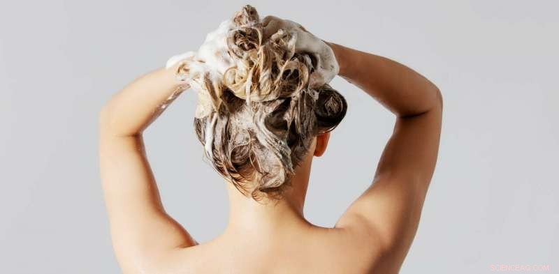 Eco-Friendly Hair Washing: Simple Steps to Reduce Your Environmental Impact
