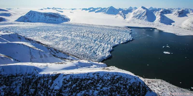 Global Glacier Ice Volume Reassessed: New Comprehensive Estimate
