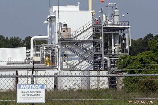 EPA Penalizes Chemours for Failing to Report New Chemical Compounds