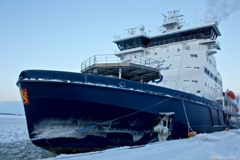 Finland Launches Polaris: The First LNG-Powered Icebreaker