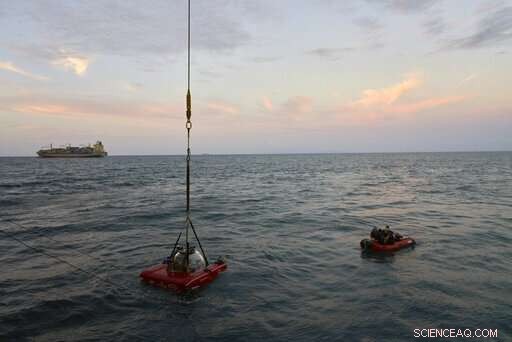 Indian Ocean Expedition Altered by Unexpected Weather – Mission Update