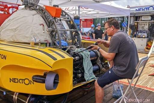 Indian Ocean Expedition Altered by Unexpected Weather – Mission Update