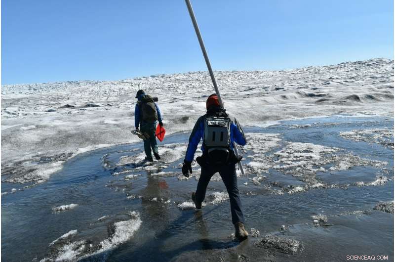 Winter Rainstorms Accelerate Greenland Ice Melt