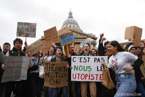 Students Around the World Demand Urgent Climate Action