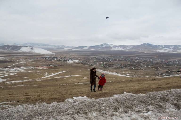 Deadly Air Pollution Shatters Families in Mongolia s Coldest Capital
