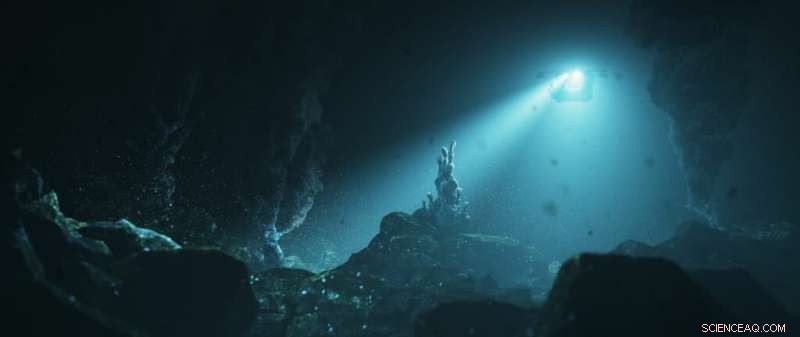 First Detailed View of the Mantle Beneath an Ultraslow Mid‑Ocean Ridge