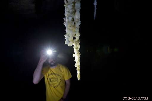 Israel Scientists Identify Sodom Salt Cave as the World’s Longest