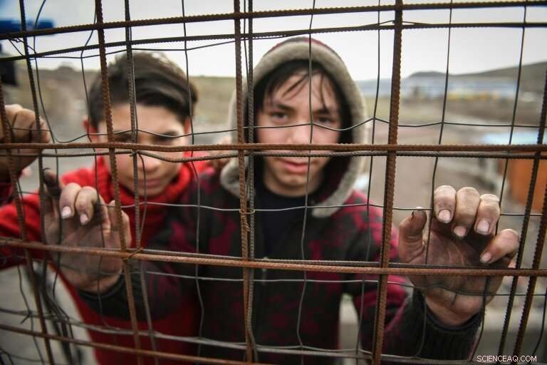 Residents Divided Over Romania s Pata-Rat Landfill, an Environmental Time Bomb