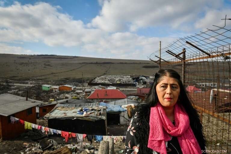 Residents Divided Over Romania s Pata-Rat Landfill, an Environmental Time Bomb