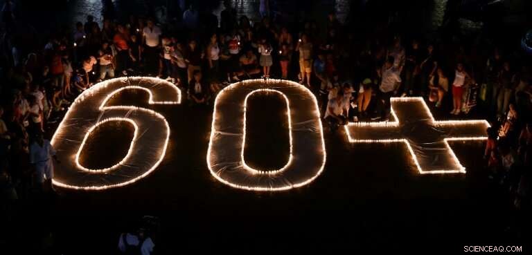 Iconic Landmarks Darken Worldwide for Earth Hour