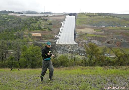 California Opens Oroville Dam Spillway After Two Decades