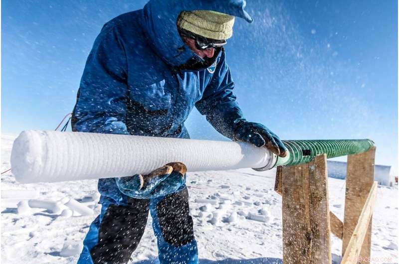 Unlocking Earth s Climate History: 1.5‑Million‑Year‑Old Antarctic Ice Core