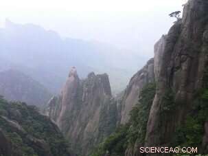 New Climate Tracer Reveals Historical Weathering Intensity Across Earth