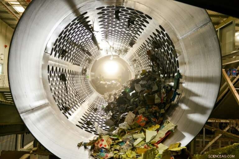 China s Plastic Waste Ban Disrupts Global Recycling Supply Chain