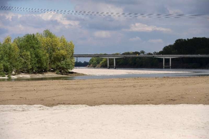 Europe Grapples with Widespread Forest Fires Amid Heightened Drought Concerns