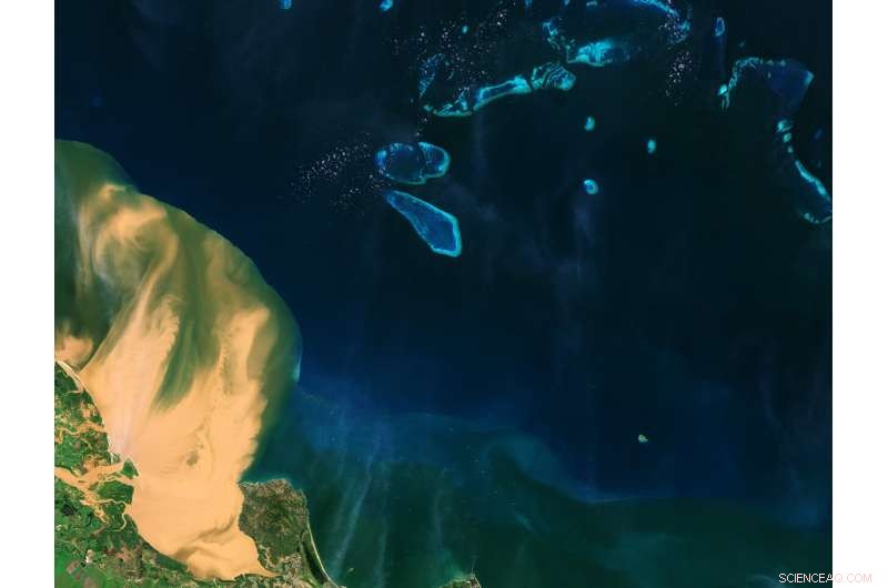 Queensland Floods: Sentinel‑2 Satellite View of Sediment Flow