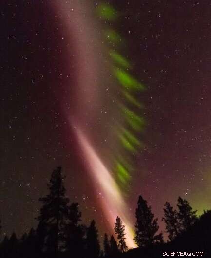 Scientists Reveal the Energy Source Behind the Mysterious STEVE Aurora