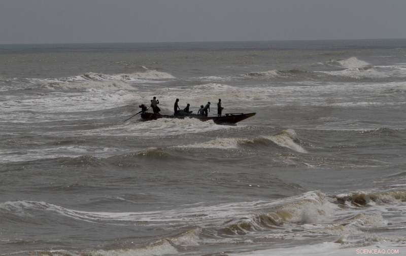 India Braces for Catastrophic Bay of Bengal Cyclone as Authorities Evacuate Coastal Communities