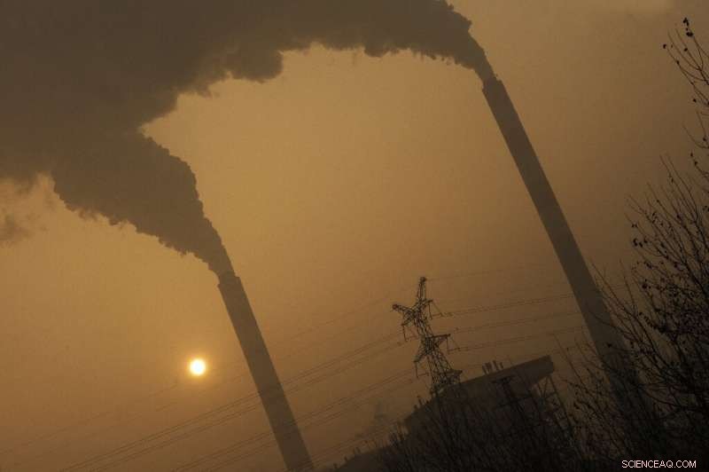 IMF Endorses Carbon Tax as the Most Effective Tool to Slash Greenhouse Gas Emissions