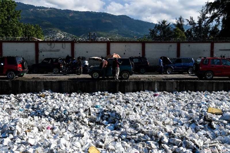 180 Nations Adopt UN Accord to Regulate Plastic Waste Export