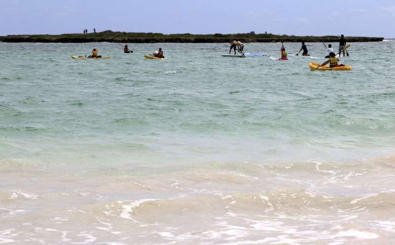 Kailua Beach, Hawaii Recognized as America s Top Beach by Dr. Beach
