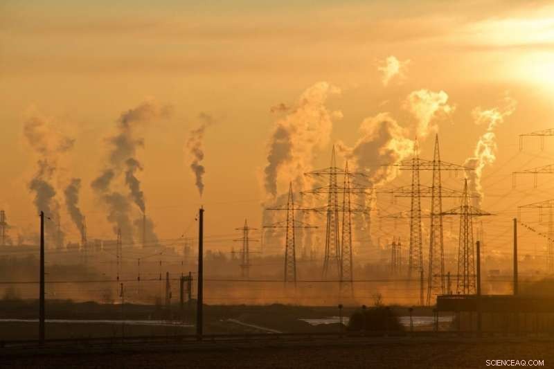 Cutting-Edge Study Quantifies Future Societal Impacts of Greenhouse Gas Emissions