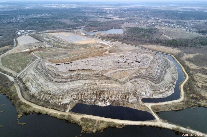 Russia Grapples with Mounting Waste: Public Demands Better Recycling