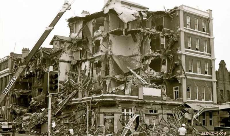 Earthquakes That Communicate: How Seismic Events Influence One Another