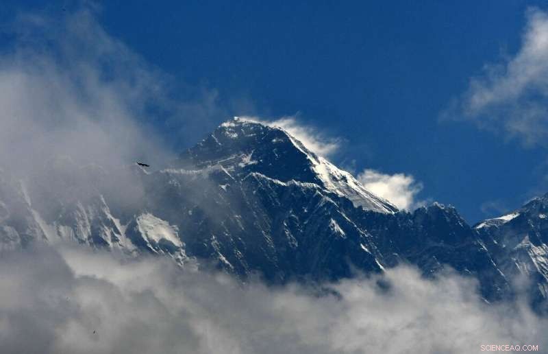 NEPAL Considers Restricting Everest Access Amid Fatal Climb Concerns