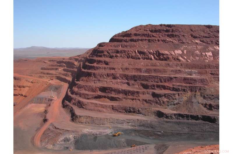 New Study Confirms Banded Iron Formations Formed from Oxidized Iron