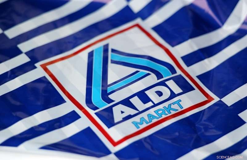 Aldi Introduces Symbolic One-Cent Recyclable Produce Bags in Germany