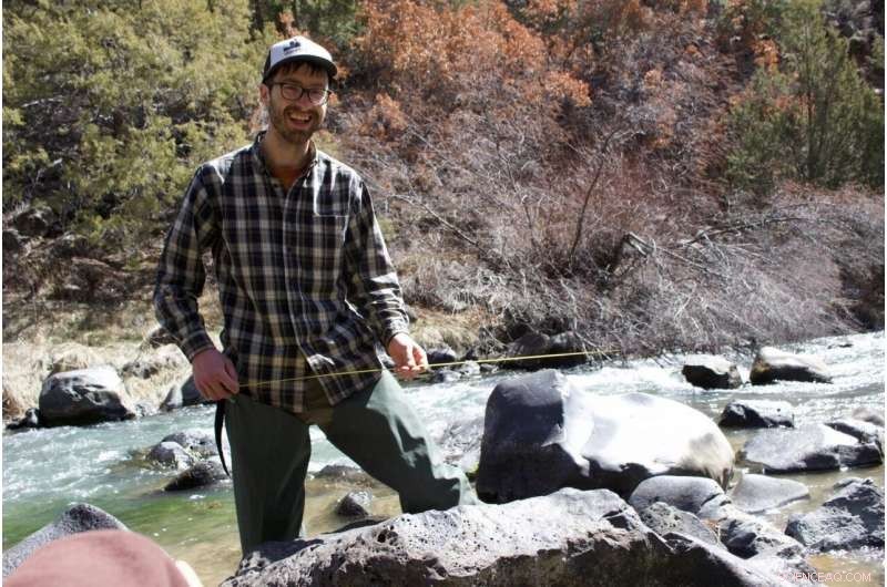 Researchers Reveal How Massive Boulders Sculpt Vast Canyons