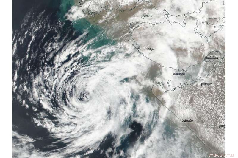 NASA‑NOAA Satellite Detects Dry Air Impacting Tropical Cyclone Vayu