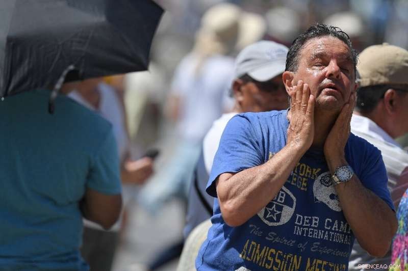 Cooler Weather Relieves Western Europe While Spain Confronts Fierce Wildfires