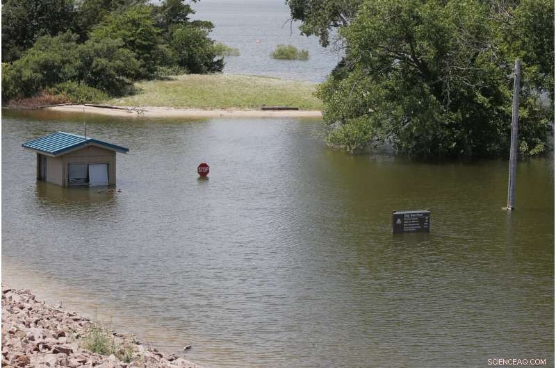 Heavy Rainfall Ends Southern Plains Drought, Restoring Water Levels