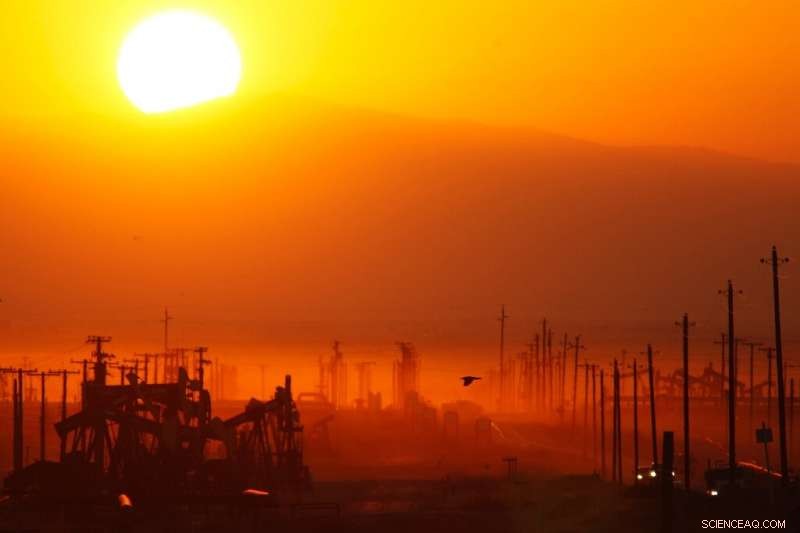 Natural Gas Boom Threatens Climate Goals