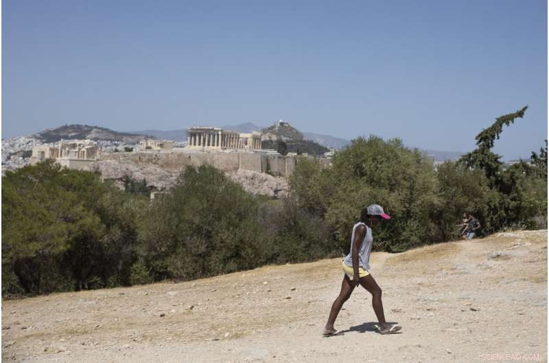 Acropolis Shuts Down Due to Extreme Heat in Athens