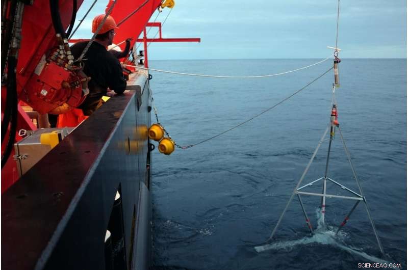 Istanbul Seafloor Study Confirms Earthquake Risk for First Time