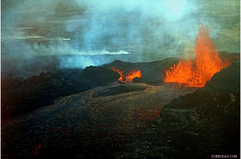 Crystal Clocks Unveil How Long Magma Stores Before Volcanic Eruptions
