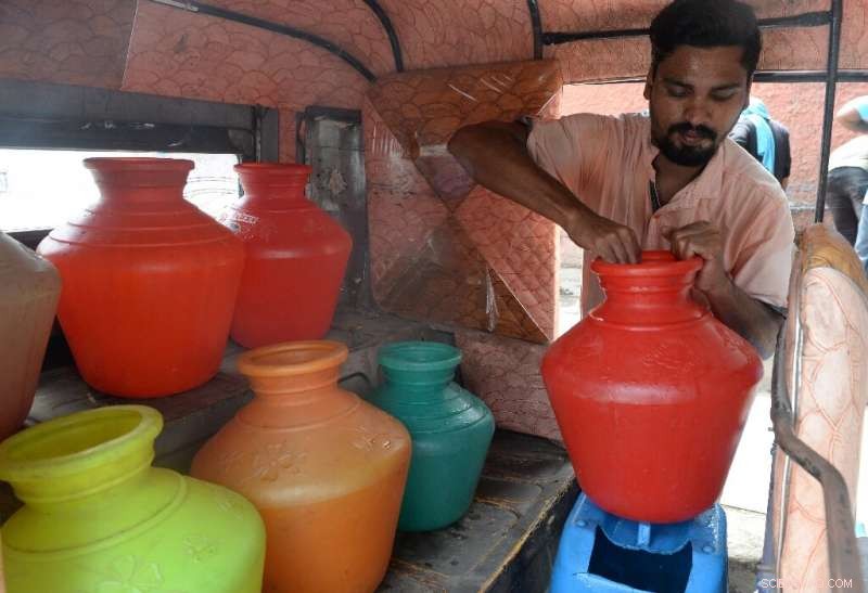 India s Monsoon Forecast Plunges Below Normal, Heightening Water Crisis