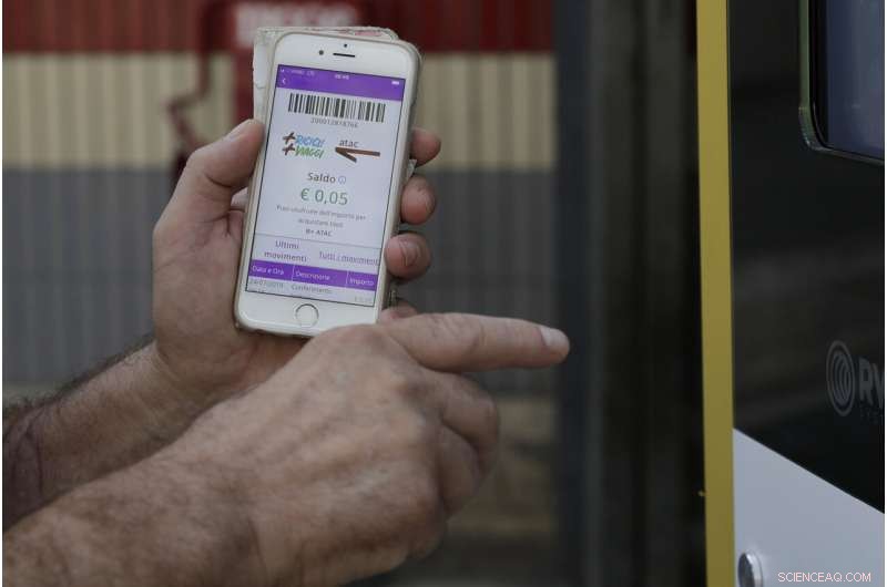 Rome Trials Bottle Recycling for Free Transit Credits