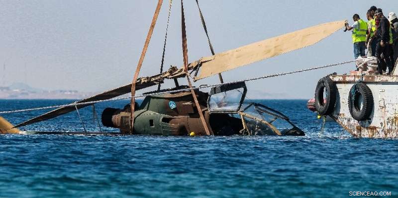 Jordan Submerges Military Vehicles to Create Innovative Underwater Museum