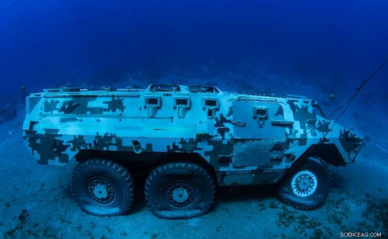 Jordan Submerges Military Vehicles to Create Innovative Underwater Museum