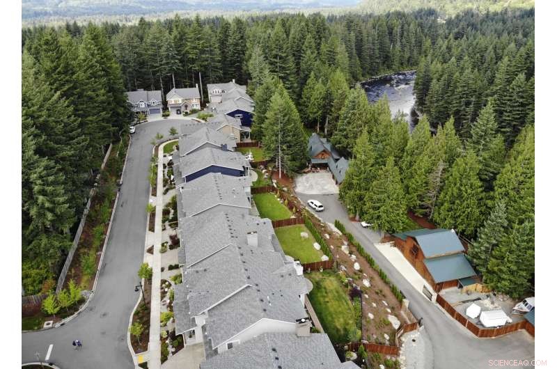 Northwest U.S. Towns Alarmingly Unprepared for Rising Fire Threats