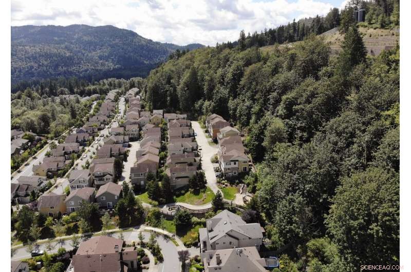 Northwest U.S. Towns Alarmingly Unprepared for Rising Fire Threats