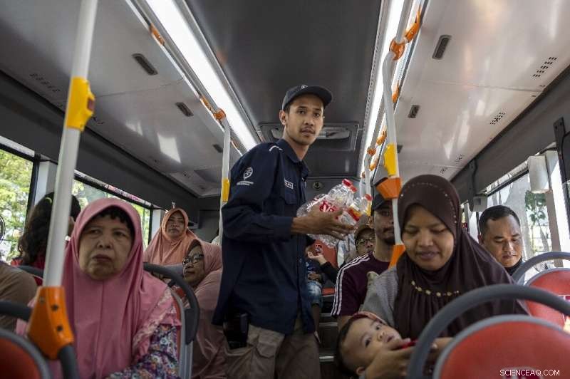 Swap Trash for Tickets: Surabaya s Eco-Friendly Bus System