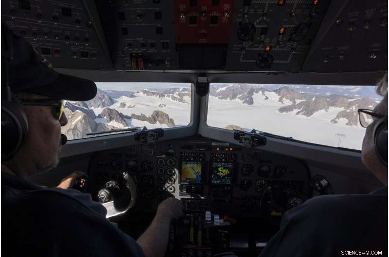 NASA Scientists Fly Over Greenland to Monitor Rapid Ice Melt