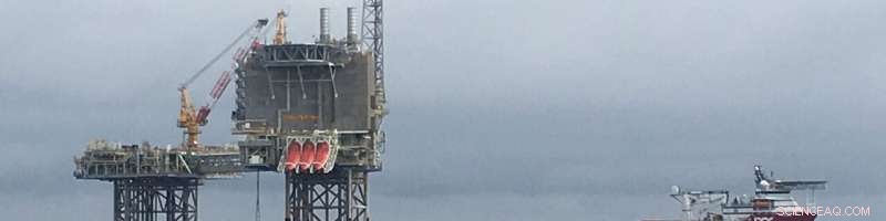 Study Reveals Offshore Oil & Gas Rigs Emit More Greenhouse Gases Than Expected