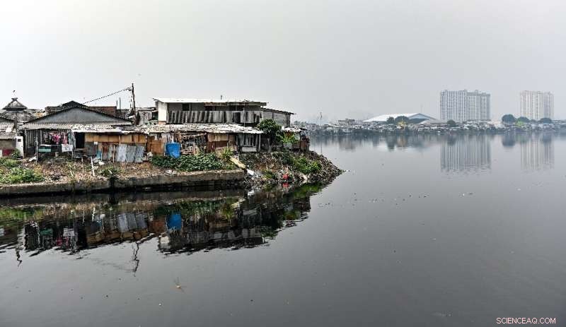 Sinking Jakarta: Indonesia’s Capital on the Verge of Disaster