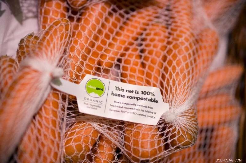 UK Supermarkets Launch Plastic-Free Zones in Move Toward Sustainable Retail